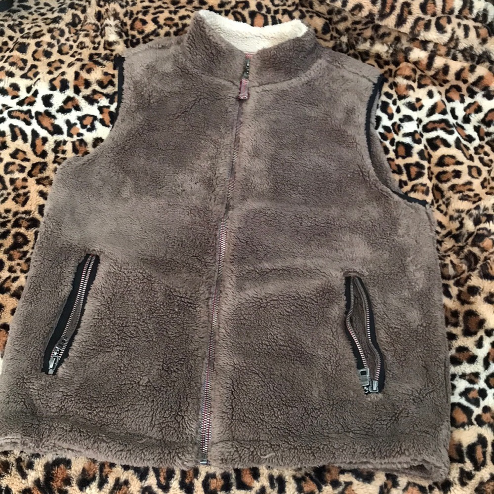 True Grit mens sherpa vest size small